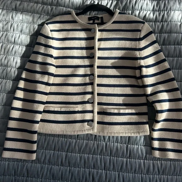 Theory Classic Cream and Blue Knit Cardigan - Picture 3 of 13